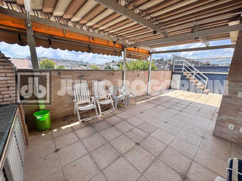 a805ad2d-3415-46e5-9d8a-6a6c39 - 33