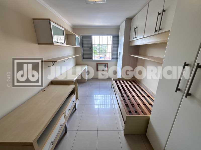 e6b3f5fa-ee3c-46ab-8188-b515d7 - 25