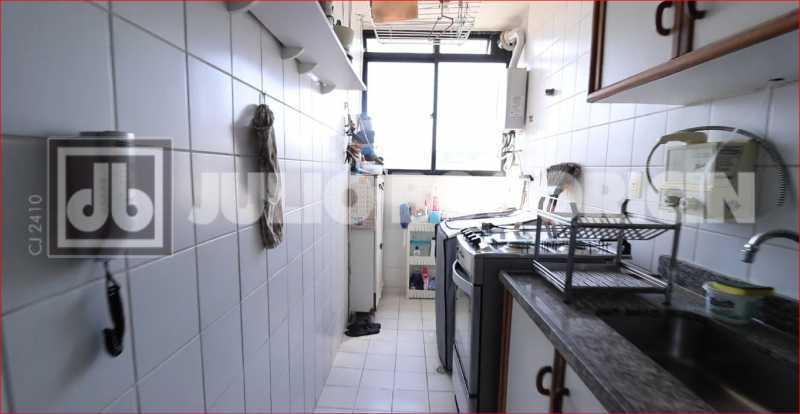 12Palazzoda TijucaDesocupadoIn - 12