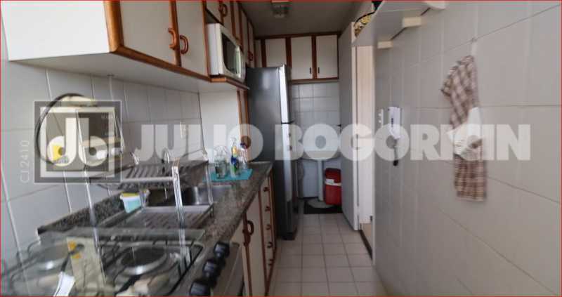 13Palazzoda TijucaDesocupadoIn - 13