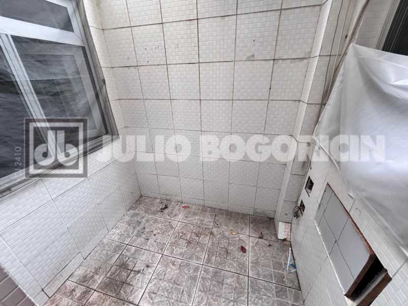 0e3de615-5bbe-4599-ba03-b44e03 - 12