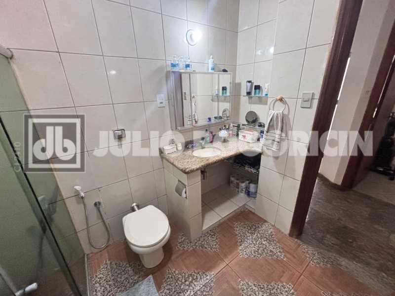 8e701b12-8533-4e95-9aac-79aa61 - 10