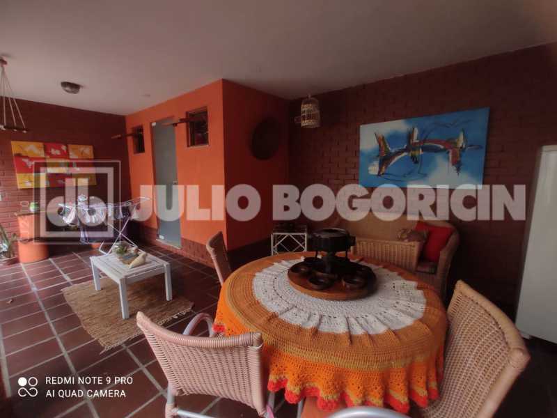 Conheça BOU 28. do imóvel - Pechincha - Jacarepaguá - Casa Residencial Duplex - 190 m² - Condomínio Fechado - 4 quartos; 1 suíte - Ótima Localização! - JBJ601972 - 27 BOU 28. - 27