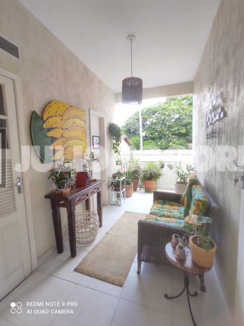 Conheça BOU 21. do imóvel - Pechincha - Jacarepaguá - Casa Residencial Duplex - 190 m² - Condomínio Fechado - 4 quartos; 1 suíte - Ótima Localização! - JBJ601972 - 12 BOU 21. - 12