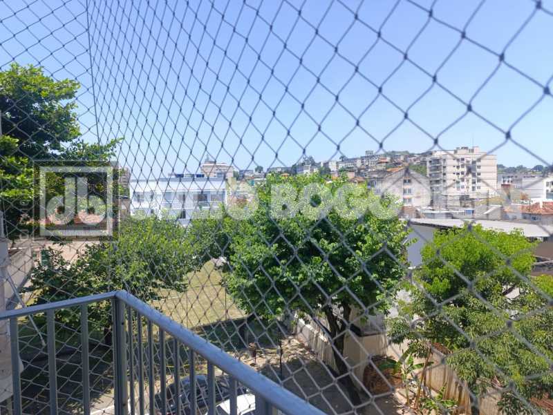 11 VARANDA QTO 01. - 11