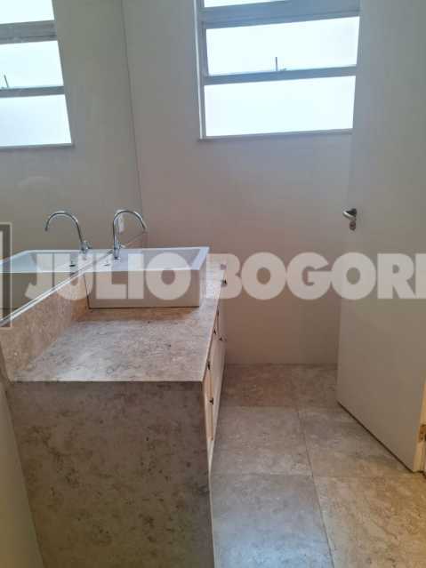 WhatsApp Image 2025-12-29 at 7 - 11