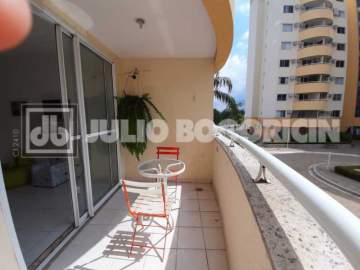 Oportunidade - BARRA DA TIJUCA APARTAMENTO QUARTO E SALA CONDOMÍNIO TOTAL INFRA - JBBO1013