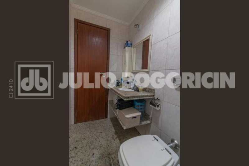 WhatsApp Image 2026-01-12 at 0 - 28