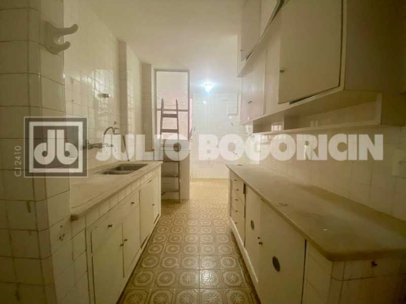 PHOTO-2026-01-04-14-32-29_11 - 18