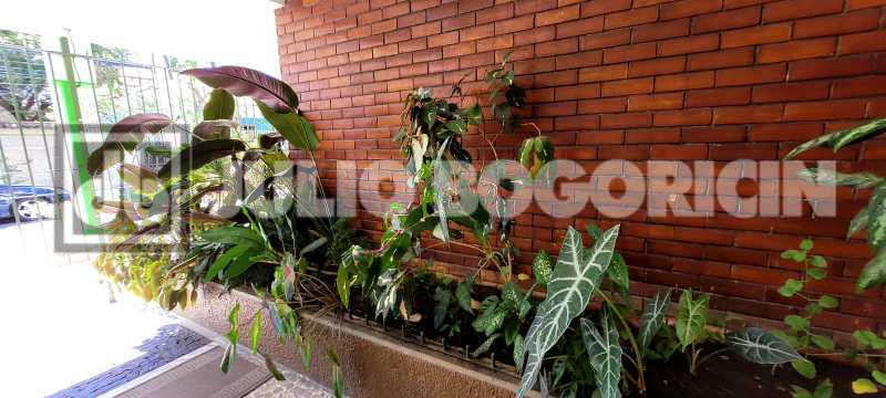 3eed2ef8-557a-44d5-b0ae-c93faf - 3