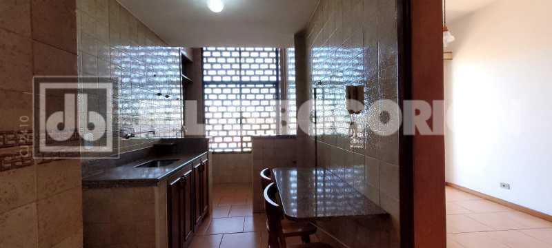 777b24c5-ba12-472a-98ac-75efde - 16