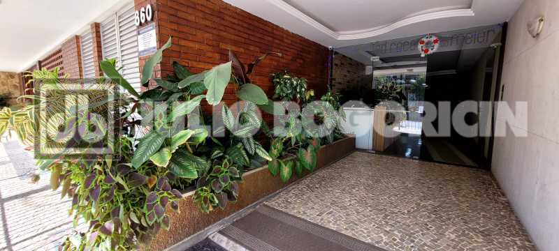 b0f53f60-4854-4877-a2af-defd13 - 28