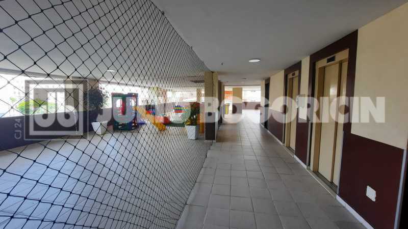 295664eb-634f-45b4-83cb-9aa384 - 33