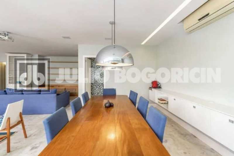 WhatsApp Image 2026-01-07 at 1 - 6