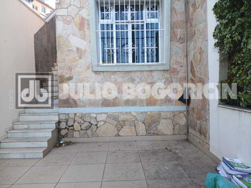 d3e17e17-dbb7-4271-84b5-1b7a24 - 31