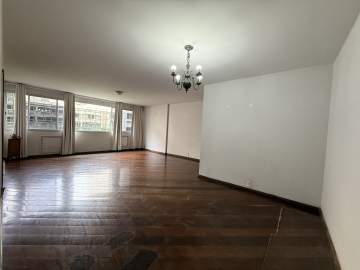 Apartamento de 4 quartos a venda em Copacabana, 162m2, quadrada praia e 2 vaga. - JBC48149