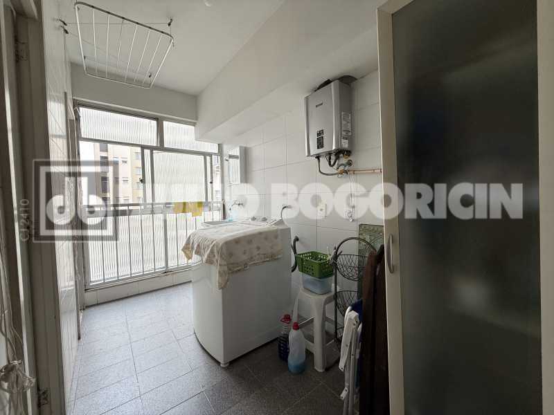 Área de Serviço - 36