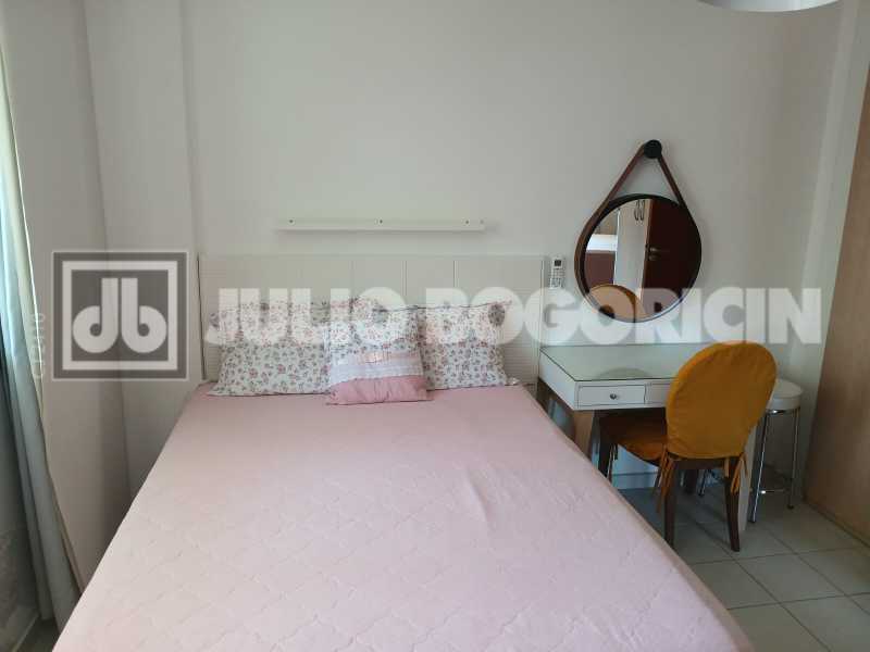 a786bbb4-f0f9-4ee7-84fc-f9e479 - 11