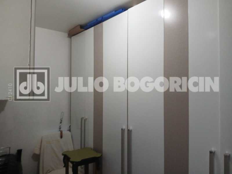 0f488b2e-a4a4-460c-bffb-80a0a3 - 18