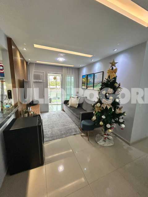 d29d7d90-4e9b-46e6-8854-f842c6 - 13