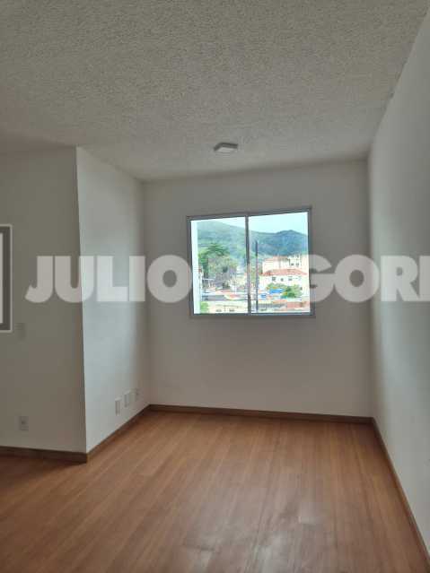 ea25cf68-46aa-4df9-b8c7-e7d85d - 33