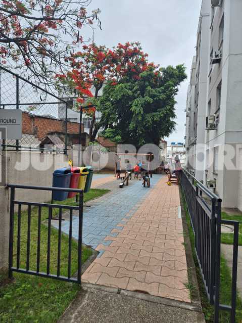 fd39b616-186a-461b-b379-02ad07 - 37