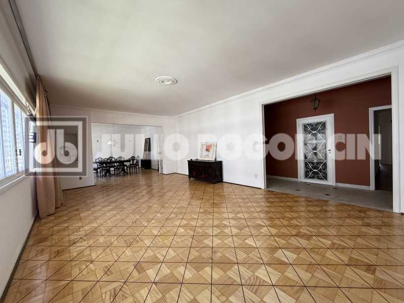 Sala de Estar - 4