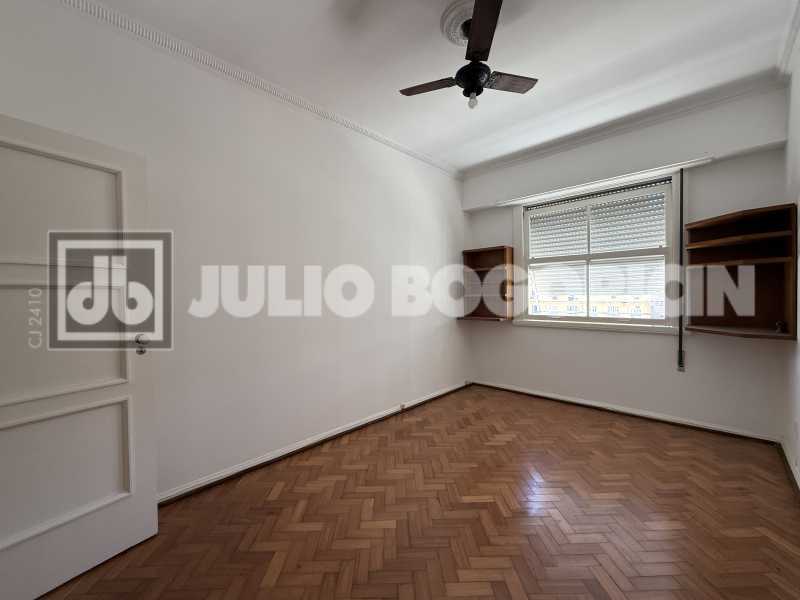 Quarto 2 - 20