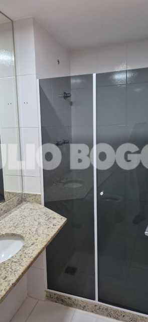 1afeb6cb-20e4-403b-8d16-163a7e - 14