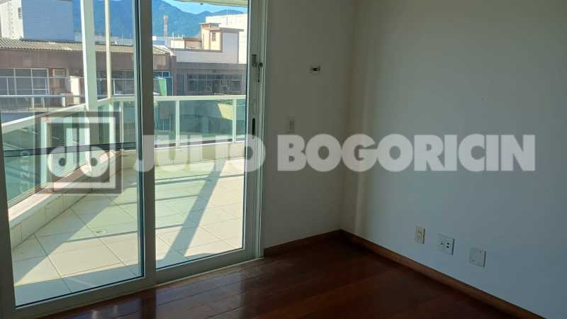 03aa3baf-b356-4564-8d2b-535606 - 13