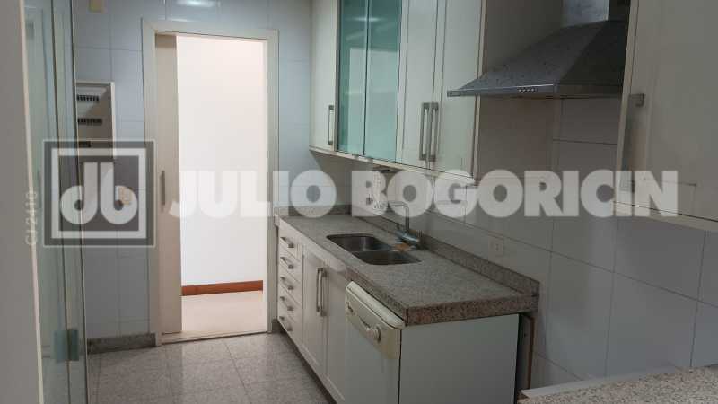 9e78394a-3f6a-4943-bc11-ad372e - 31