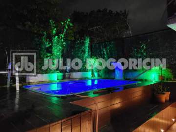 Ótima localização - Freguesia - Casa em Condomínio : Triplex / Residencial - Sistema solar- 3 Suítes - JBJ601984