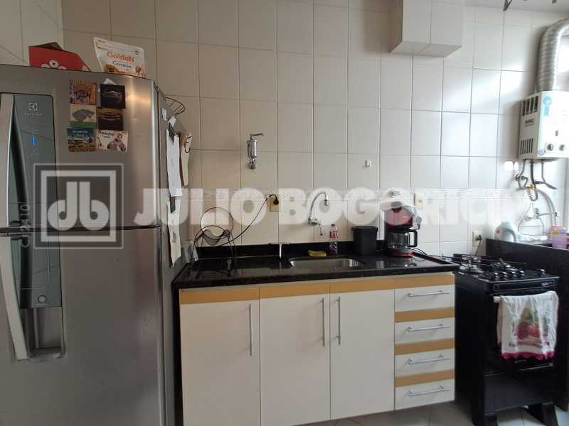 c49c5a7d-61ef-443e-bd2d-d35e5c - 25