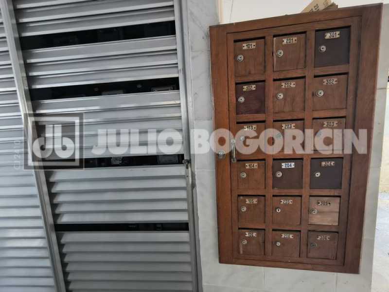 22bancarios2quartosjuliobogori - 22