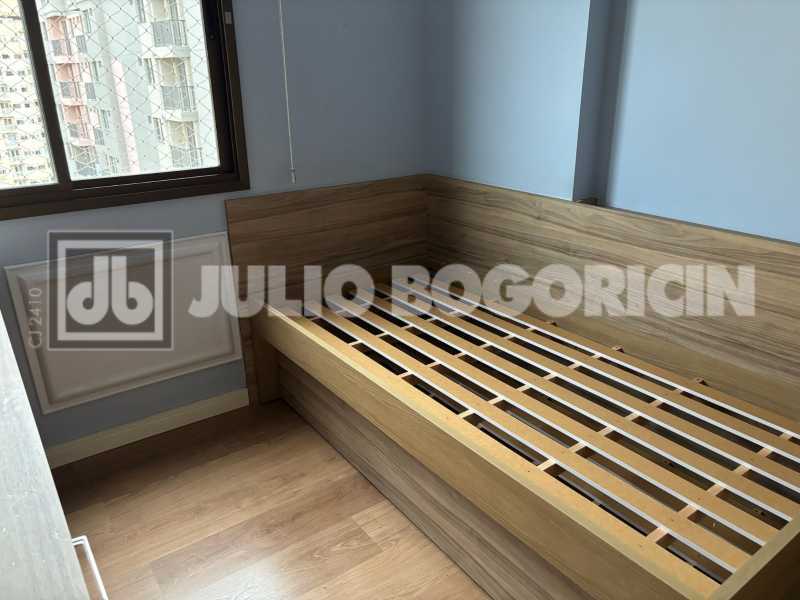 6d9f4f92-5a82-4d97-b6fb-b837e7 - 16