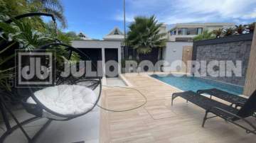 Exclusividade - Casa triplex à venda Condomínio Riviera Del Sol Recreio dos Bandeirantes 4 suítes - JBRB695546