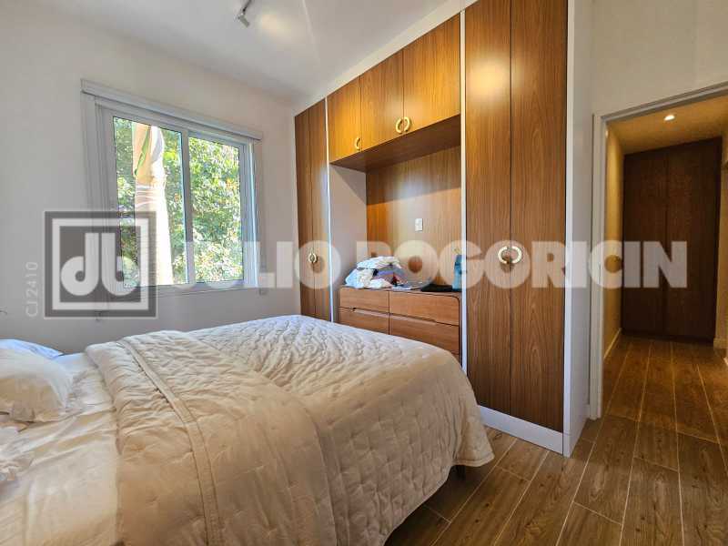 6ef22d27-be38-420c-9acb-067456 - 18