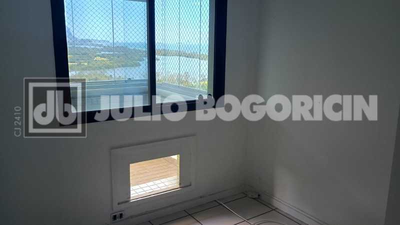 d0610e7d-6d37-4c7e-95b4-803ed5 - 14