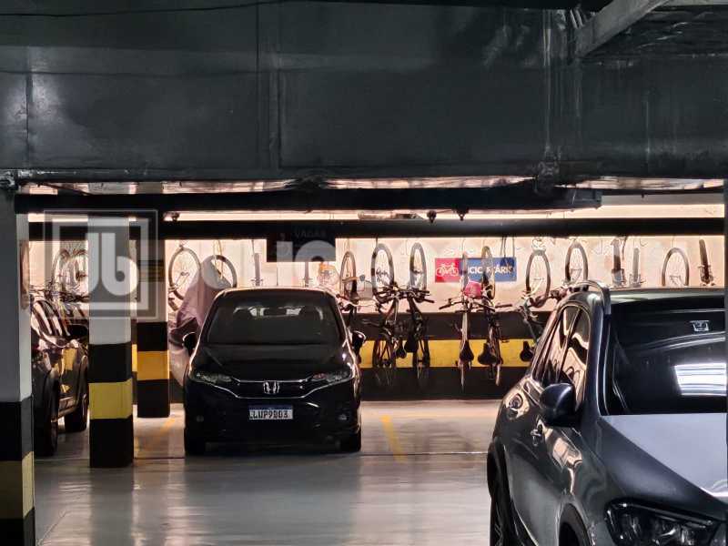 699ad5d9-26cf-4572-861f-9af376 - 33