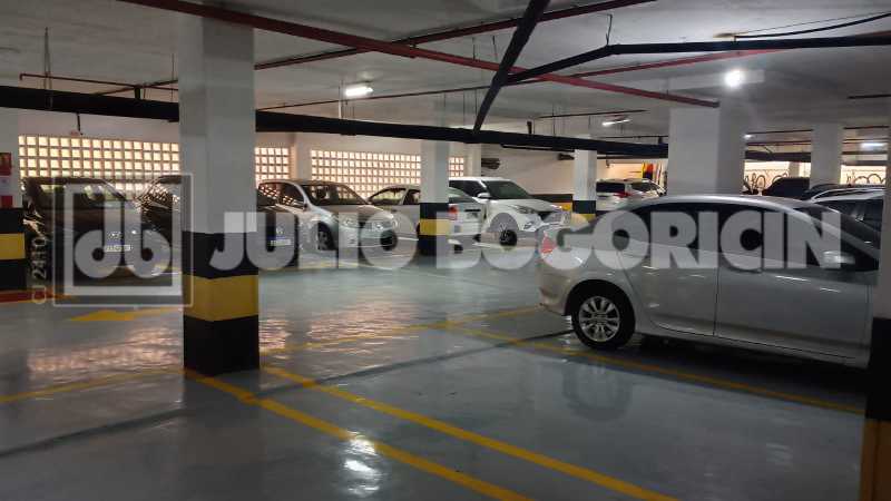 f998edbc-51be-4b7d-8b66-2e1ad9 - 35