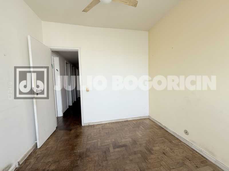 Quarto Frente 1 - 14