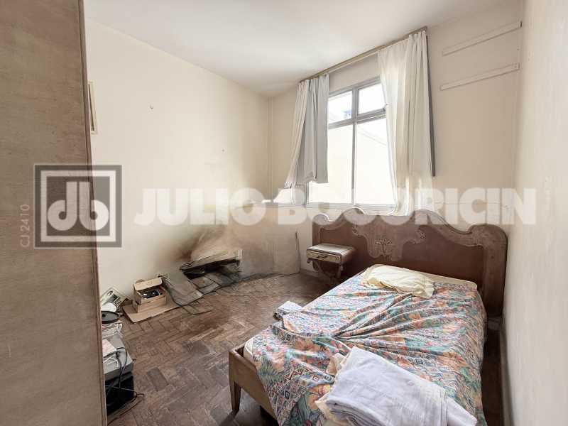 Quarto Fundos  - 24