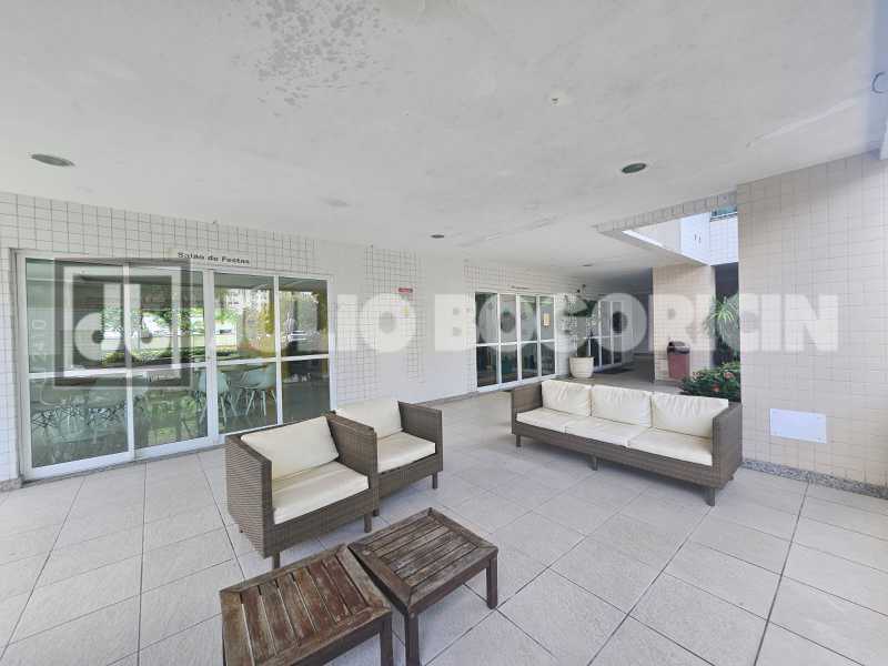 4d9c7889-2ea1-45e0-a882-bbf688 - 18