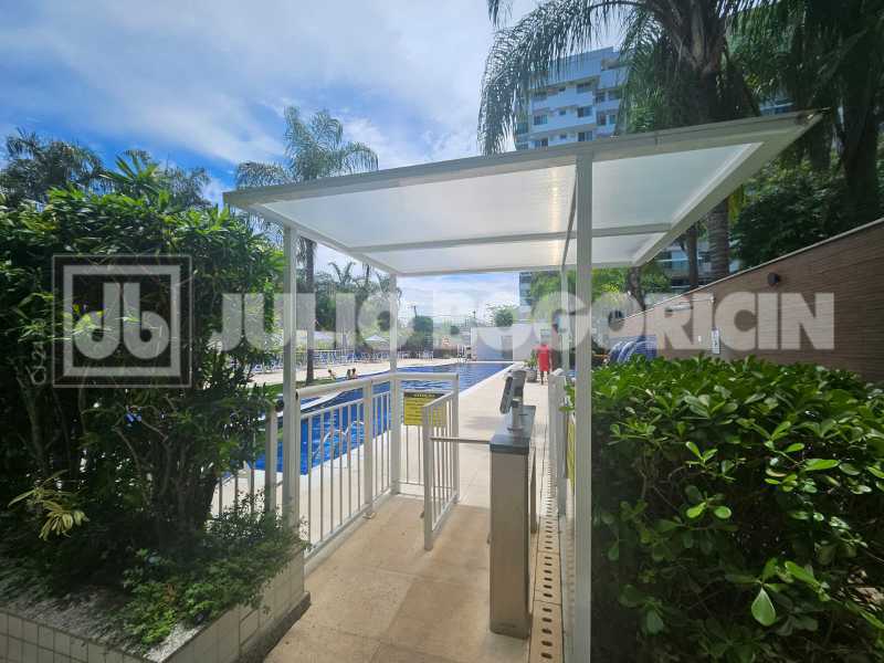 599019f1-d696-418f-80d3-c453de - 22