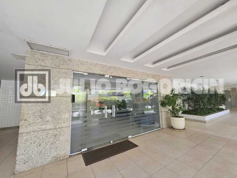 c4e663d3-5376-45b0-a64b-c364f1 - 12