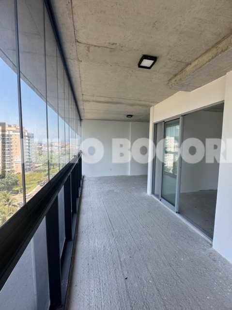 8b0463ba-fcac-4cbe-9b58-43461c - 4