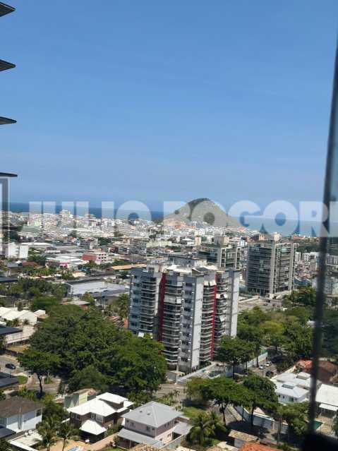 c06fe2b6-79d0-41e6-b1a0-37fc92 - 22