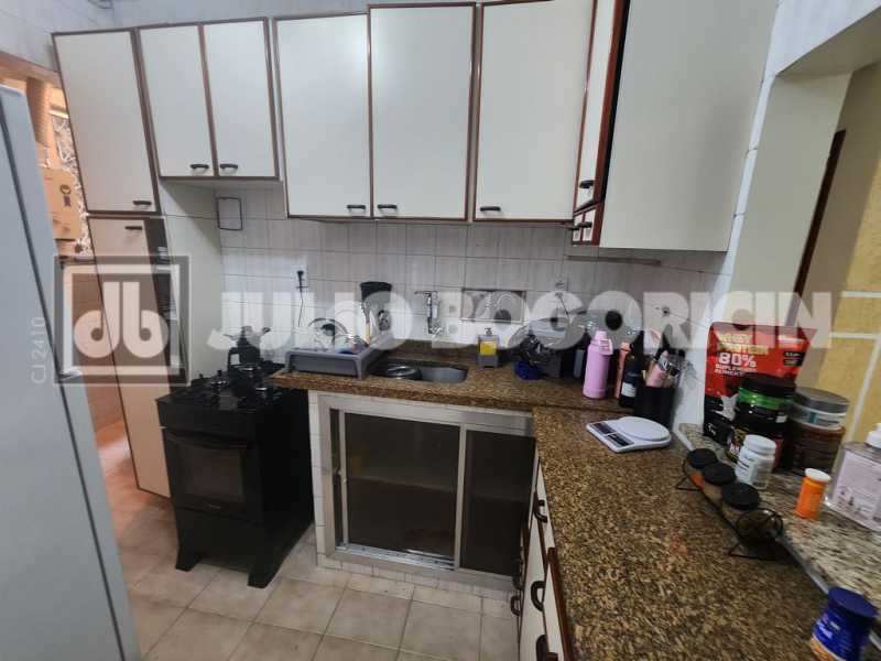 17portuguesaapto3quartoscondom - 17