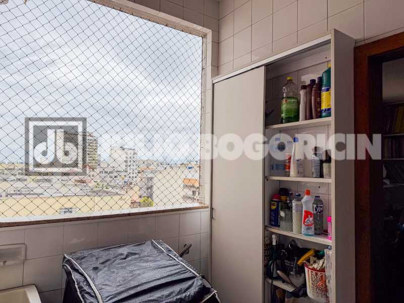 25áreaserviço - 23