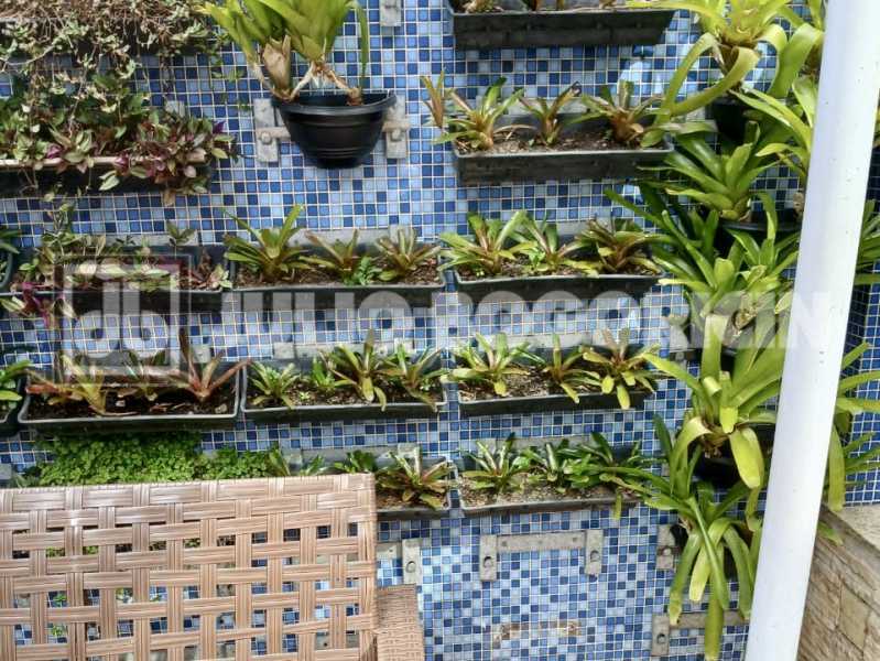 711f84e3-6d6b-4c4c-8f98-f490b6 - 33